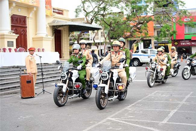 Công an Quận Hồng Bàng, Hải Phòng ra quân trấn áp tội phạm dịp Tết Nguyên đán Ất Tỵ 2025 (14/01/2025)